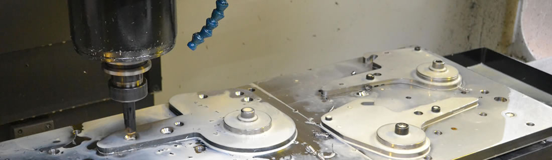 旋振篩可篩分任何粉類、粘液，網孔不堵塞，可篩至500目或0.028mm，全密閉結構，防塵防噪更。